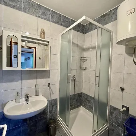 Apartments Veli Rat Appartement *